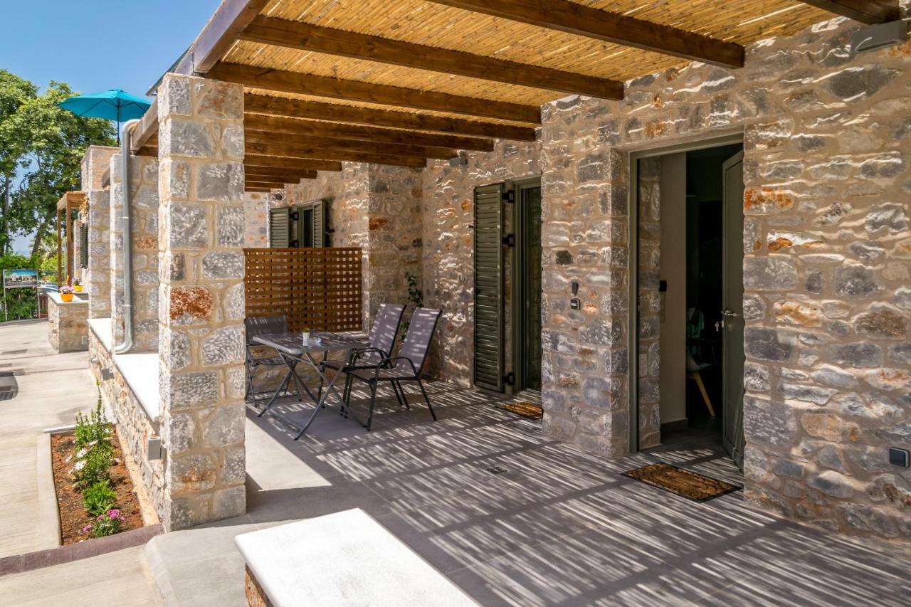 Petras Gi - Stone Houses Aparthotel Stoupa Exterior photo